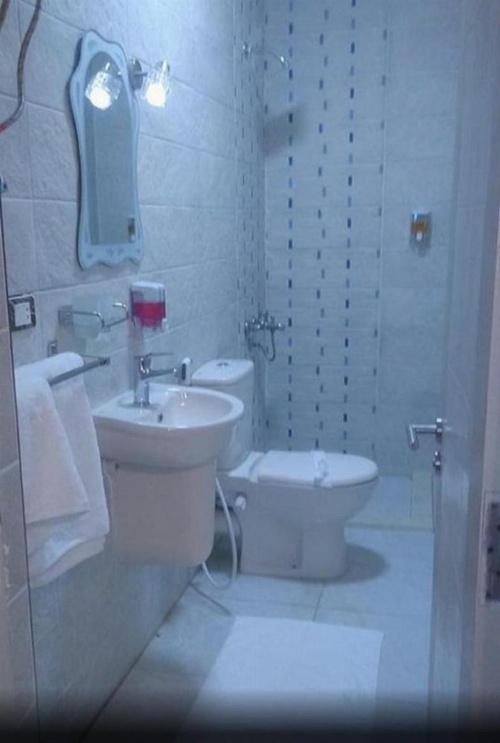 Town View Hotel image 4